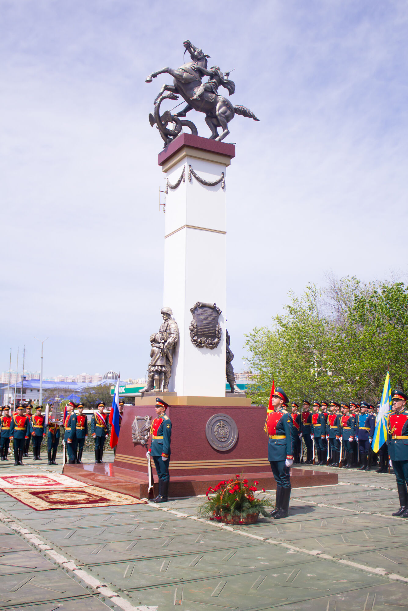 В городе Ростове-на-Дону 6 мая прошло торжественное открытие Главного  православного воинского храма Южного военного округа. - ДОСААФ Ростов-на- Дону